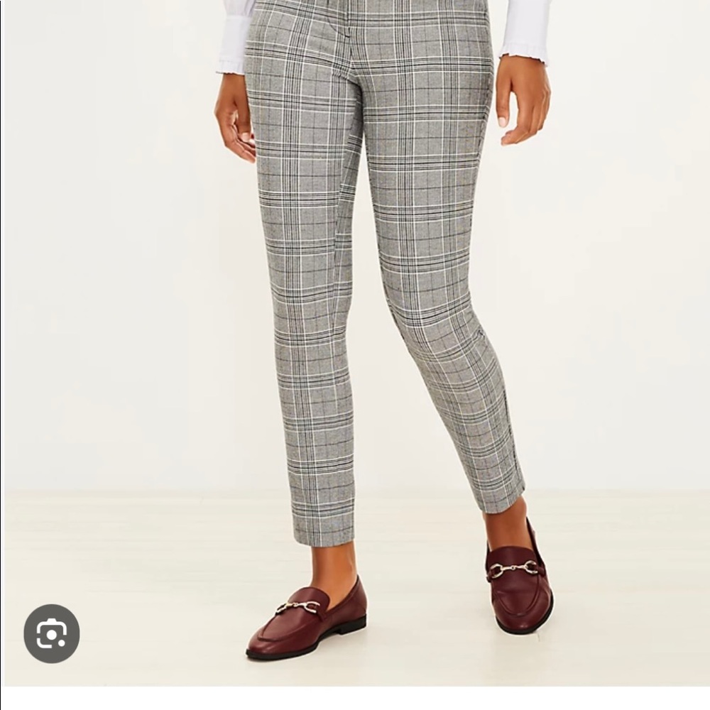 Loft Sutton Skinny Size 8 NWT